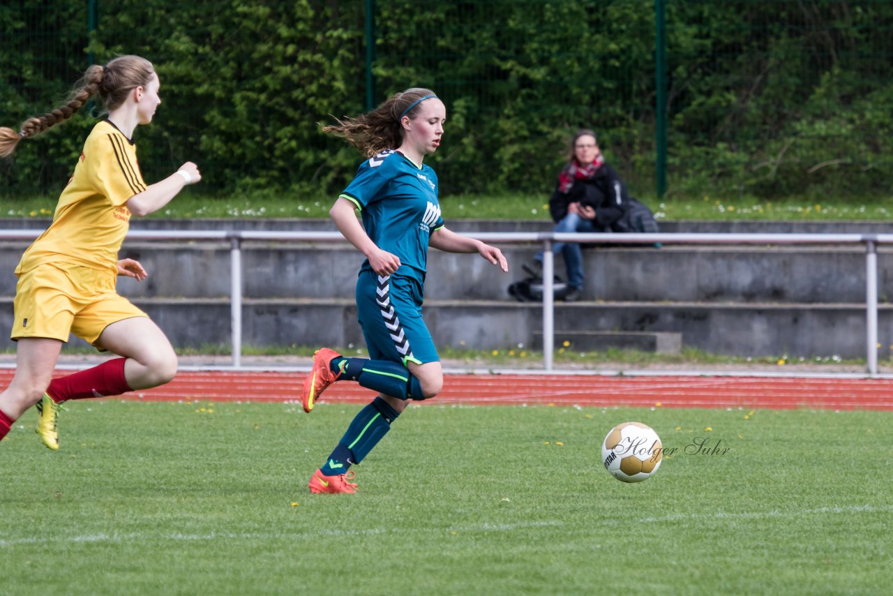 Bild 344 - B-Juniorinnen VfL Oldesloe - JSG Sdtondern : Ergebnis: 2:0